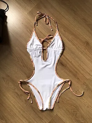 £150 1° CLASSE ALVIERO MARTINI Cut Out Swimsuit Bikini Size S / M White Luxury • $46.73