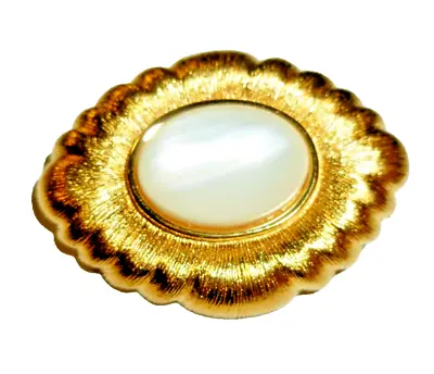 Vintage Monet Gold Tone Flower Faux Pearl Brooch Pin Estate Jewelry • $21.07