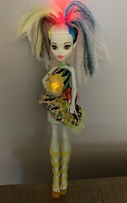 Monster High Electrified Frankie Doll MISSING YELLOW EARRING- WORKS • $12.98