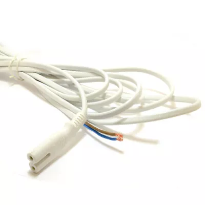 5m Figure 8 C7 Plug To Bare Ends 2 Core Wire 240v 3A WHITE [007622] • £5