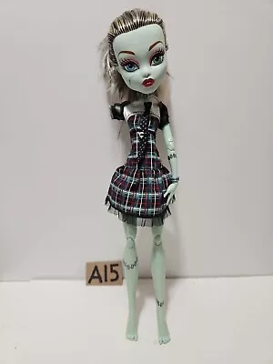 Frankie Stein Monster High Frightfully Tall Ghouls 18  Large Doll Missing One... • $45