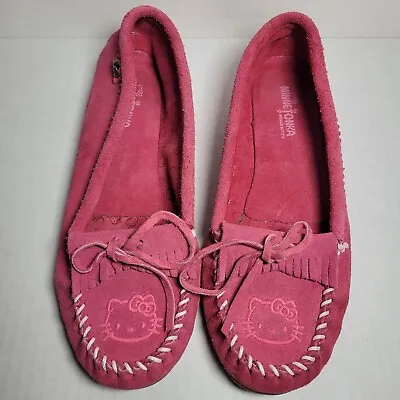 Hello Kitty X Minnetonka Moccasin Flats Women’s Sz 11 Pink Suede Leather Sanrio • $29.99