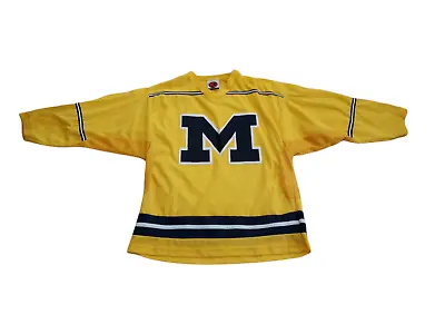 University Of Michigan Wolverines Hockey Jersey Size Large • $110