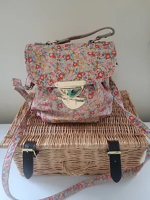 Accessorize Handbag With Shoulder Strap • £0.99