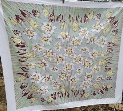 VTG 40s 50s Tablecloth Daffodil Crocus Spring Flowers Jonquil Square Cotton VGC • $49.99