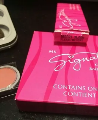 $38.49 • Buy NIB Mary Kay Signature DESERT BLOOM Cheek Color New Custom Compact Brush Rare