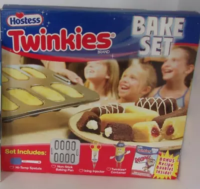 Hostess TWINKIES BAKE SET W/Accessories   ** NEW In Box** • $20