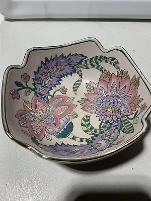 Oriental H.f.p Macau Decorative Painted Floral Design Bowl  • $23.99