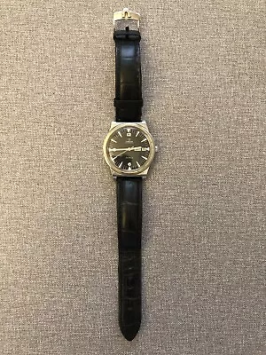 Men’s Omega Geneve - 35mm • $800