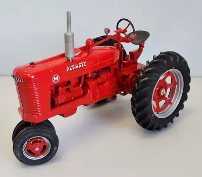 Models Toys ERTL 1:8 Scale Farmall M IH McCormick Deering Die-Cast Metal Tractor • $199.95