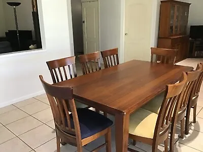 $880 • Buy Tasmanian Oak Dining Table And 8 Chairs