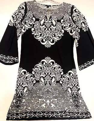 Lavanya Women's Dress Black & White Slip On Pullover Size Medium No Iron • $17.99