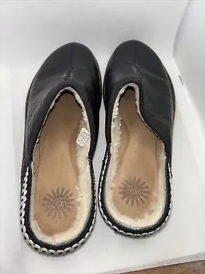 UGG Australia Black Leather Clogs Sheepskin Lined S/N 1927 Size 11 Women • $49.99