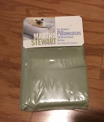 Martha Stewart Pair Of Standard Pillowcases Fern Green 200 Thread Count • $24.99