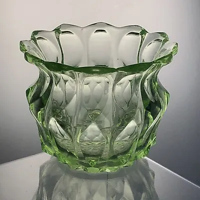 Walther & Sohne Glass Tosca Uranium Vase In Good Condition RARE Glows Lovely B6 • £150