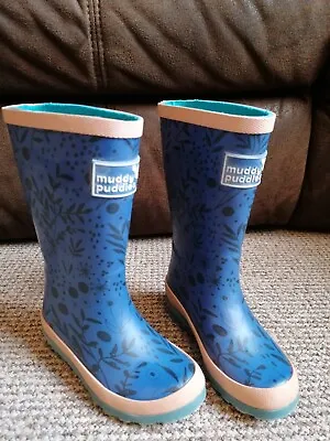 Muddy Puddles Wellies • £15