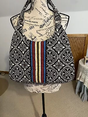 Vera Bradley Hobo Retired Barcelona Used • $10