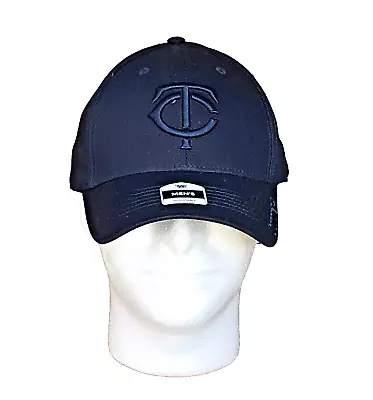 Men's Minnesota Twins Snapback Hat Navy • $15.29