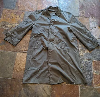 Vintage London Fog Men's Gray Trench Rain Coat Overcoat Size Medium 40 Regular  • $19.98