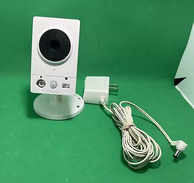 D-Link DCS-2132L Indoor HD Wi-Fi Smart Video Camera IR Motion Detector Sage • $22