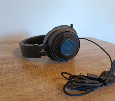 Razer Kraken 7.1 V2 RGB Surround Sound Headset • £5