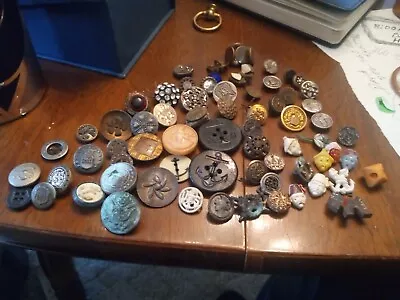 Vintage Mixed Lot Buttons • $9.99