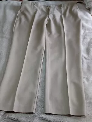 Farah Classic Mens Trousers  Light Brown W44 L31 Never Worn  • £2.30