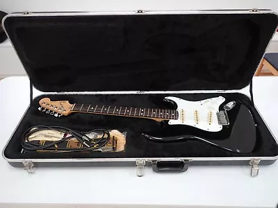Fender American Standard Stratocaster / Electric Guitar / 1989 / USA / Inc Case • $1999