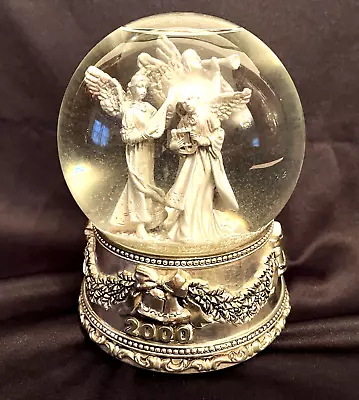 Wallace Silversmiths 2000 Musical Angel Snow Globe EUC • $15