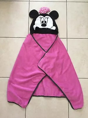 Disney Minnie Mouse Hooded Towel Wrap Classic  Fuschia  Pink • $9.59