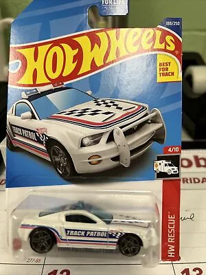 Hot Wheels Rescue Ford Mustang GT Concept ‘Track Patrol B2 • $1.99