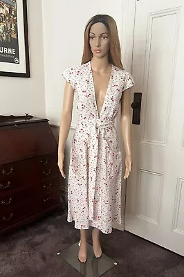 Feminine Vintage Inspired Long Floral Spring Dress - Size 0 Reformation  • $120