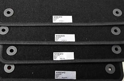 NEW GENUINE 2018-2022 VOLVO XC60 FLOOR MATS TEXTILE BLACK 32216555  4 Pc Set • $49.99