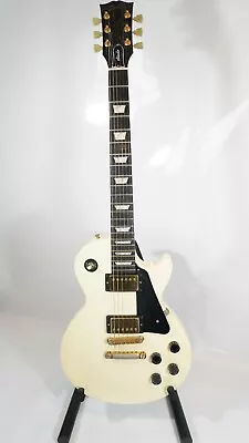 $1600 • Buy Gibson Les Paul Studio 1992 Alpine White