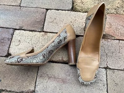 SALVATORE FERRAGAMO Womens Pumps - NEAR NEW • $44.20