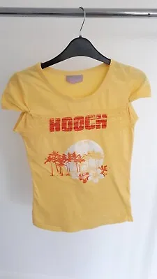 £10 • Buy Hooch Yellow Short Sleeved T-shirt Size 8