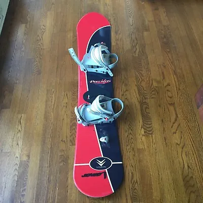 Vision Precision 147cm Snowboard W/ Switch Bindings • $150