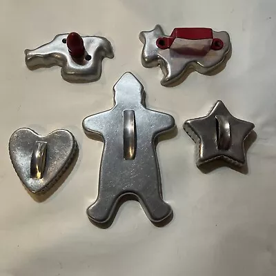 5 Pcs Vintage Cookie Cutters Red Metal Handles Animals Stars Heart Ginger Man • $8.99