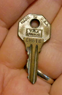 Vintage Old Yale & Towne Junior USA Nickel Over Brass Key Car Truck # CH614 • $24.99