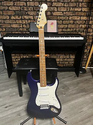 Fender MIM Stratocaster 2001 • $480