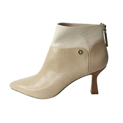 $45.95 • Buy New Louise Et Cie Lydie Leather Heeled Booties Women's Boots Powder Back Zipper 