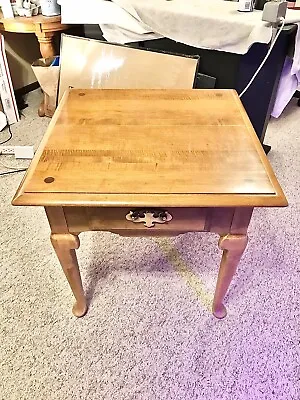 ETHAN ALLEN Heirloom Lamp Table End Table - Maple • $299