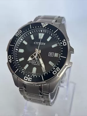 Citizen Eco-drive Divers 200m Titanium Watch (missing Crown) • £90