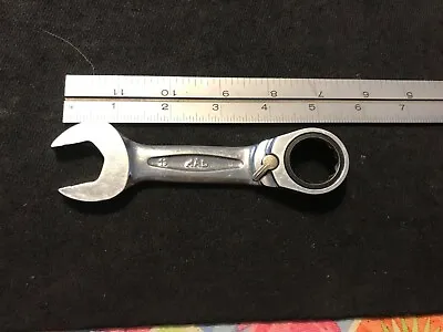 Mac Tools 12Pt Metric Stubby Reversible Ratcheting 19mm Combo Wrench RWMS219MMPT • $31.99