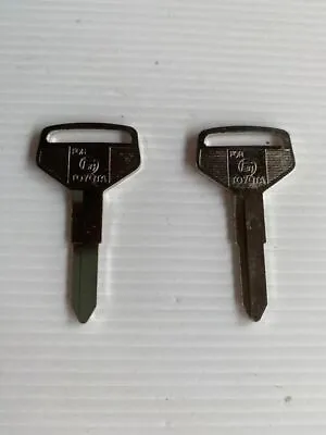 BLANK KEYS TOYOTA CELICA RA20 RA21 RA29 RA35 TA22 RA23 TA23 TA28 RA28 X2 Pcs. • $52.26