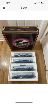 $450 • Buy MTH O MT 6018 SANTA FE BLUE GOOSE Coach, Baggage, Vista Dome, Observation Rare