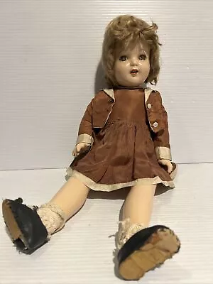 ANTIQUE 1940s COMPOSITION JOINTED  DOLL VOGUE JENNIE  ORIGINAL CLOTHING 19.5  • $25