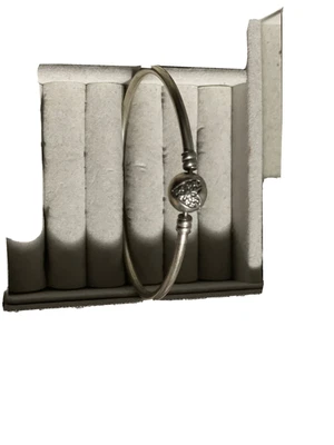 $55 • Buy Pandora You Melt My Heart Bangle Limited Edition