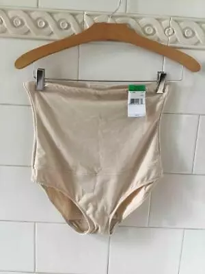 NWT Maidenform Shapewear Firm Control High-Waist Brief Nude L • $18.99