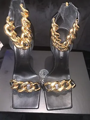 $1450 Versace Black Leather Medusa Chain Sandals Shoes Size EU 40/US 10 • $450